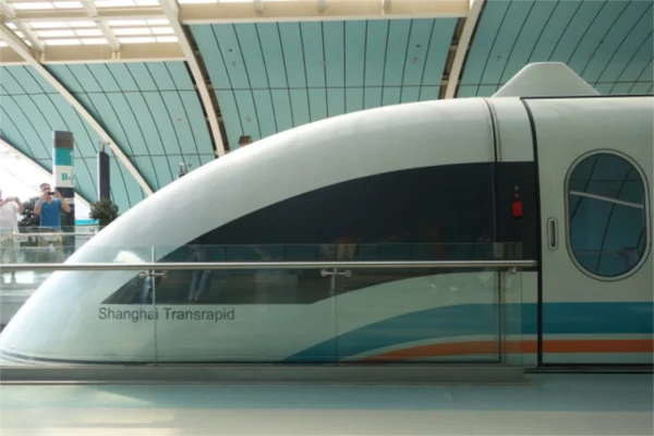 Shanghai Mag Train